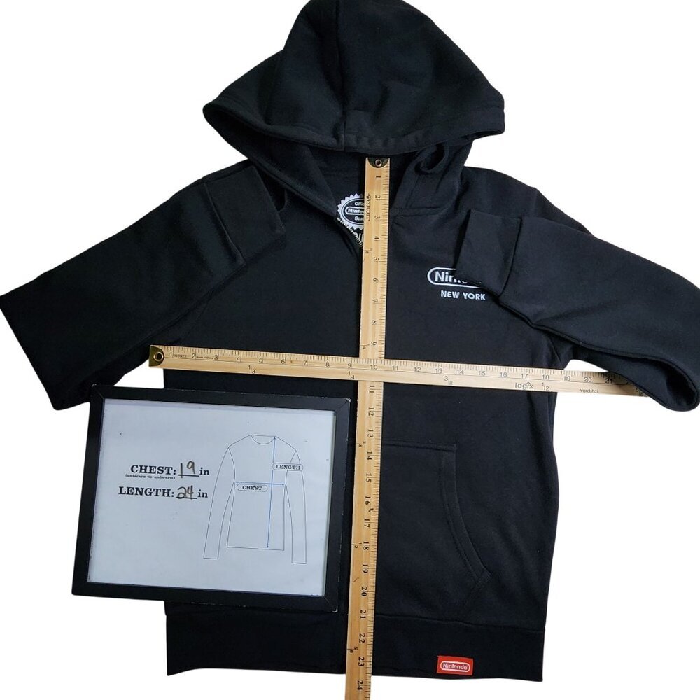 Nintendo New York 1889 Mario Coin OFFICIAL Hooded Sweatshirt Black, Medium - Picture 8 of 10